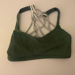 Lululemon Sports Bra - Free to be wild